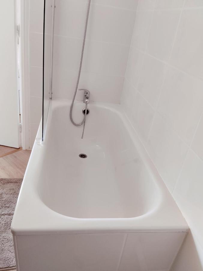 Perle Rare, Appartement Paisible Et Cosy Lamballe Ngoại thất bức ảnh